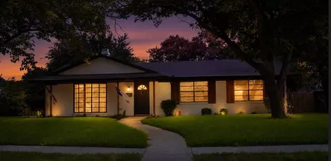 1011 Pacific Dr, Richardson, TX 75081