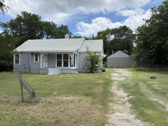 2404 Fairway Dr, Fort Worth, TX 76119