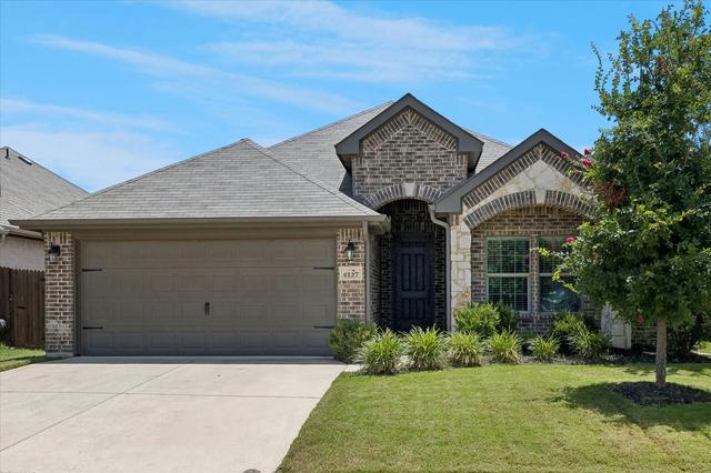 4137 Snowberry Ln, Crowley, TX 76036