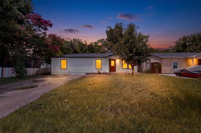 11303 Iris Dr, Balch Springs, TX 75180