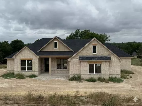 1075 Colt Rd, Springtown, TX 76082