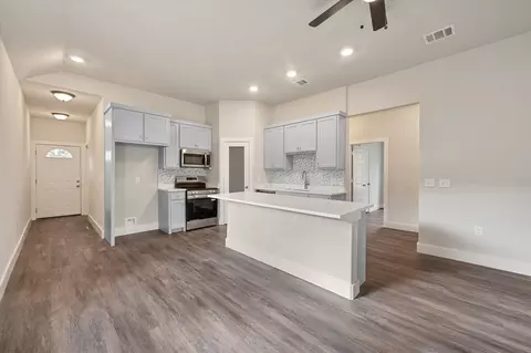1206 E 11th, Corsicana, TX 75110