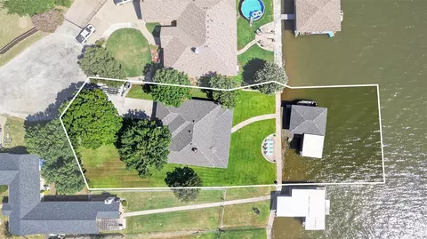 1803 Chisec Ct, Granbury, TX 76048
