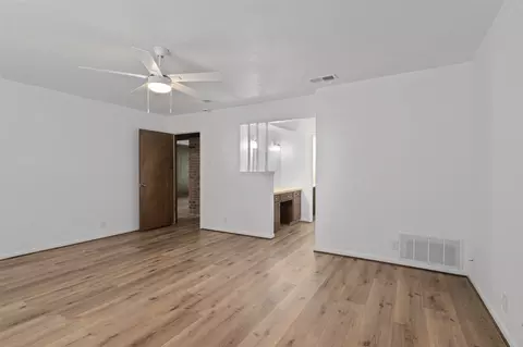 301 E 6th St, Krum, TX 76249 photo 9