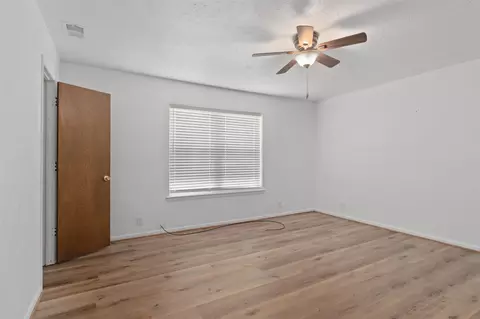 301 E 6th St, Krum, TX 76249 photo 17