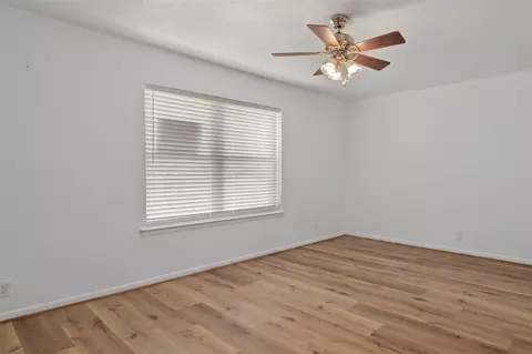 301 E 6th St, Krum, TX 76249 photo 19