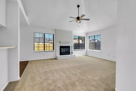 Living - 7701 Cornell Dr, Rowlett, TX 75088 photo 1 of 4