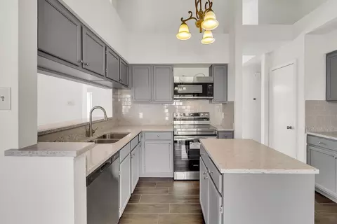 Kitchen - 7701 Cornell Dr, Rowlett, TX 75088 photo 1 of 3