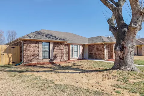 Exterior - 7701 Cornell Dr, Rowlett, TX 75088 photo 3 of 5