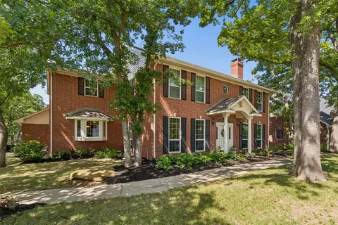 41 Oak Forrest Cir, Denton, TX 76210
