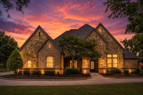6101 Paper Shell Way, Fort Worth, TX 76179