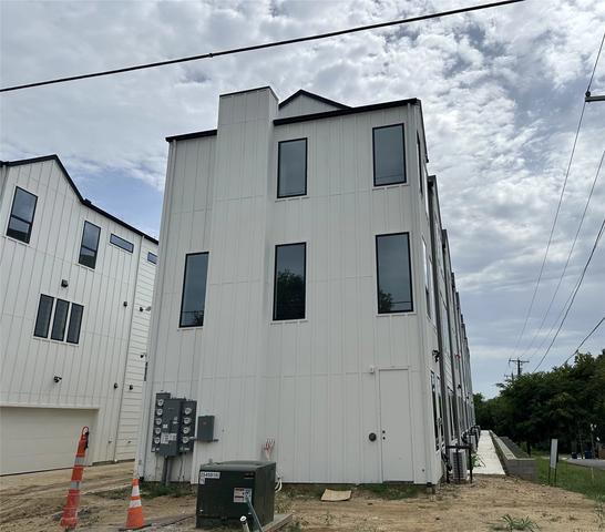 4635 Sylvester St #101-108, Dallas, TX 75219