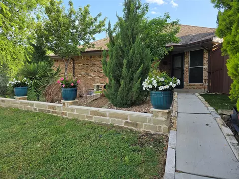 8502 Hawthorne St, Frisco, TX 75034