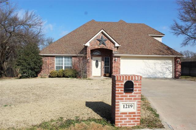 1219 Prairie Wind Blvd, Stephenville, TX 76401