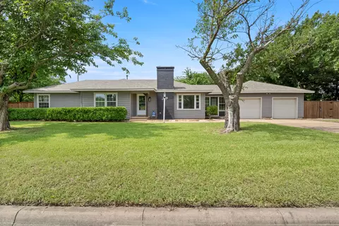 1516 E Peyton, Sherman, TX 75090