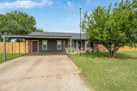 717 N West Ave, Holliday, TX 76366