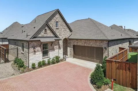 4817 Forest Crest Pkwy, Arlington, TX 76005