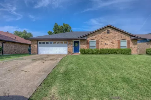 5427 Shasta Dr, Bossier City, LA 71112