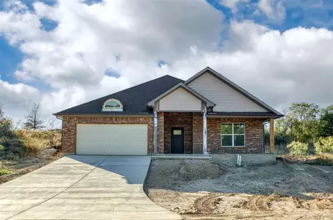 709 Blue Fathom Dr, Runaway Bay, TX 76426