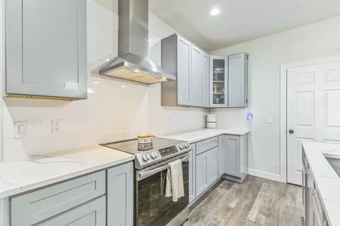 Kitchen - 424 N Mcgraw St, Forney, TX 75126 photo 3 of 4