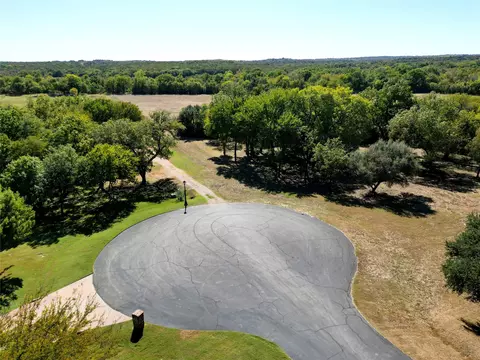 4401 La Cantera Ct, Fort Worth, TX 76108