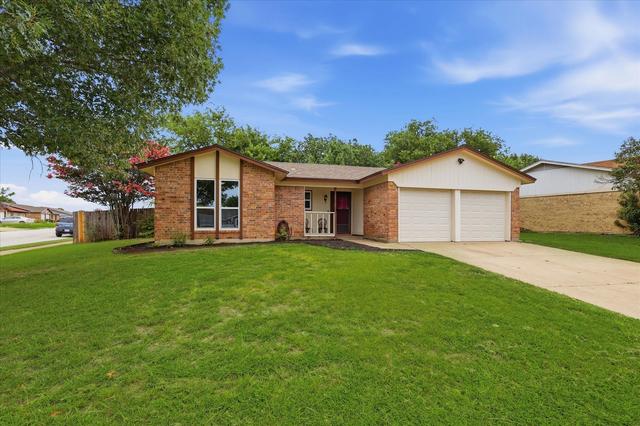 6028 Marigold Dr, Watauga, TX 76148
