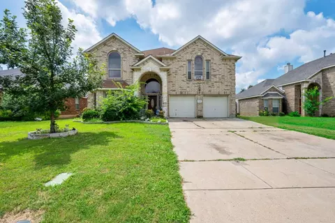 1411 Chateau Ln, Mansfield, TX 76063