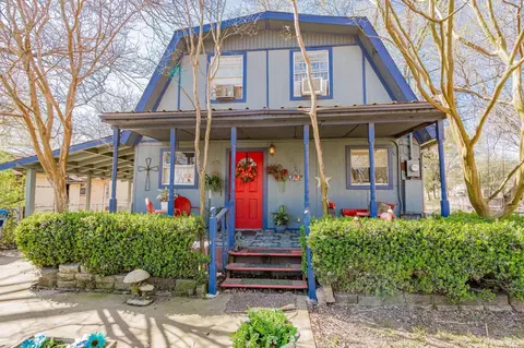 355 Spring Valley St, Gun Barrel City, TX 75156