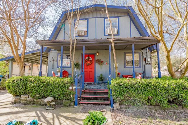 355 Spring Valley St, Gun Barrel City, TX 75156
