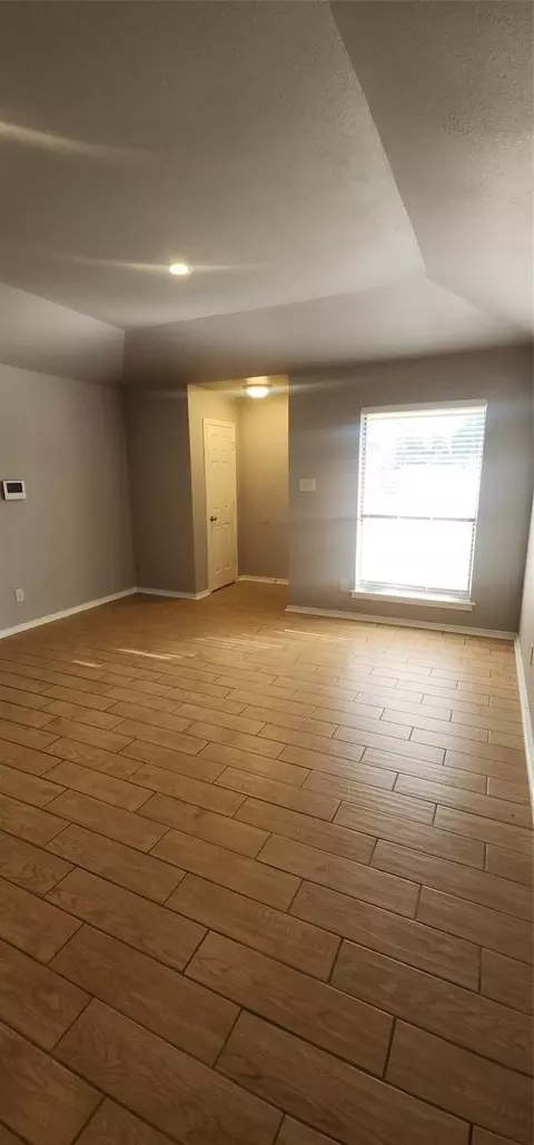 6721 Loma Vista Dr #6721 6723, Fort Worth, TX 76133