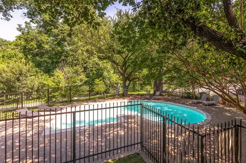 6900 Skillman St #305, Dallas, TX 75231