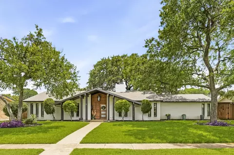 3850 Boca Bay Dr, Dallas, TX 75244
