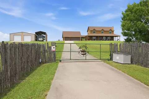 117 John Chisholm Rd, Weatherford, TX 76087