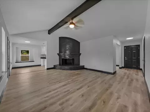 3950 Cypress Wood Ct, Fort Worth, TX 76133