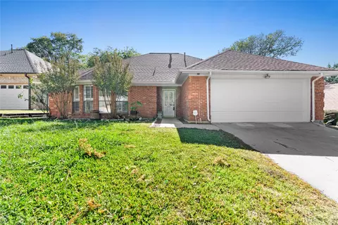 4128 Woodenrail Ln, Irving, TX 75061