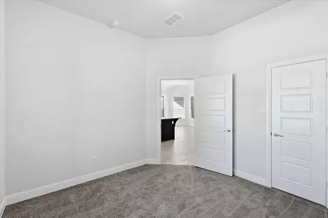 Bedroom - 717 10th St, Argyle, TX 76226 photo 3 of 4