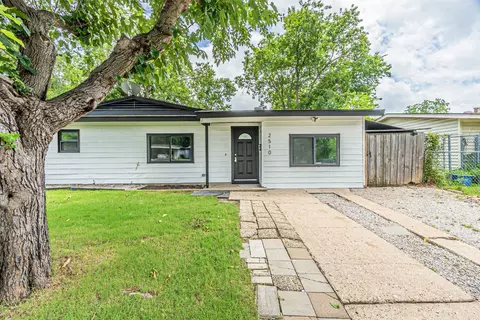 2510 Bluffton Dr, Dallas, TX 75228