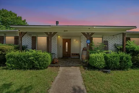 11623 Lochlynn Cir, Dallas, TX 75228