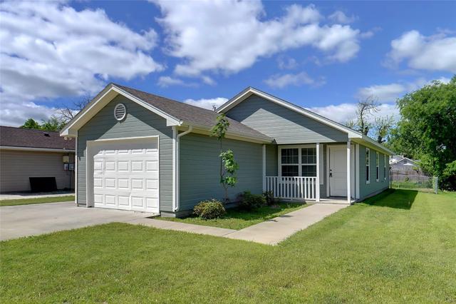 3324 Willing Ave, Fort Worth, TX 76110