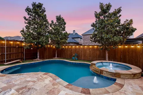 11150 Sugar Mill Ln, Frisco, TX 75033