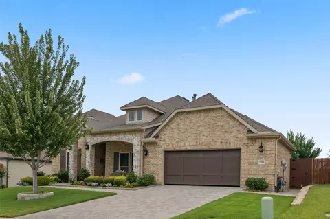 2108 Venice Dr, Corinth, TX 76210