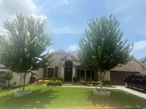 2108 Venice Dr, Corinth, TX 76210