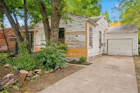 3134 Carlson Dr, Dallas, TX 75235