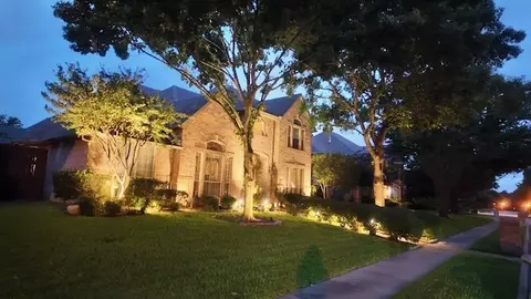 3713 Edgestone Dr, Plano, TX 75093