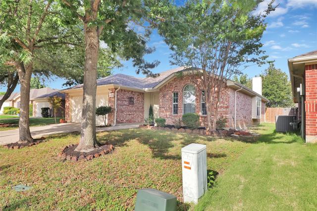 12109 Angel Food Ln, Fort Worth, TX 76244