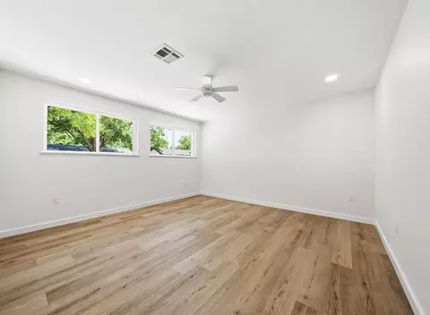 Bedroom - 616 E Moonlight Dr, Robinson, TX 76706 photo 1 of 5
