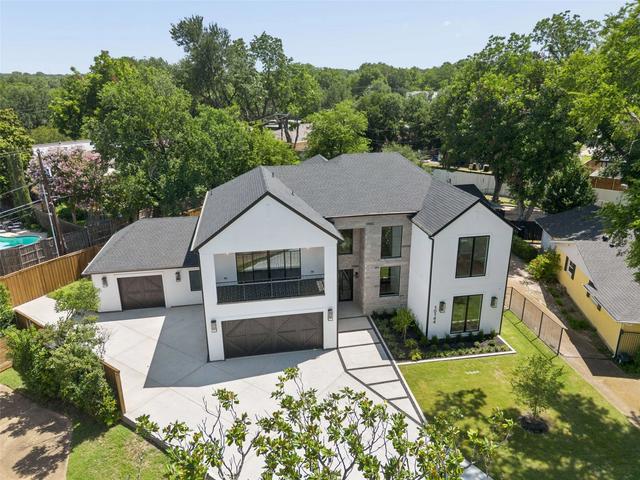 10144 Rockmoor Ct, Dallas, TX 75229