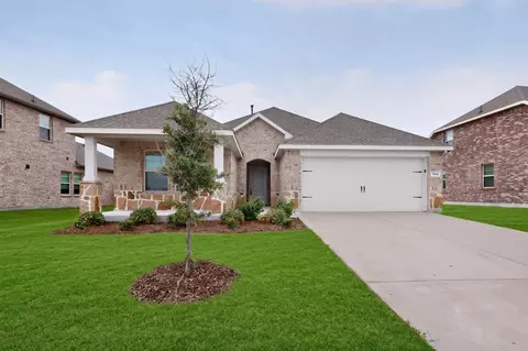 212 Goldfinch Dr, Caddo Mills, TX 75135