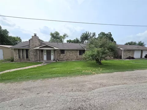 31 Clearview St, Point Blank, TX 77364