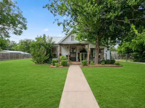 122 W Harris St, Dublin, TX 76446